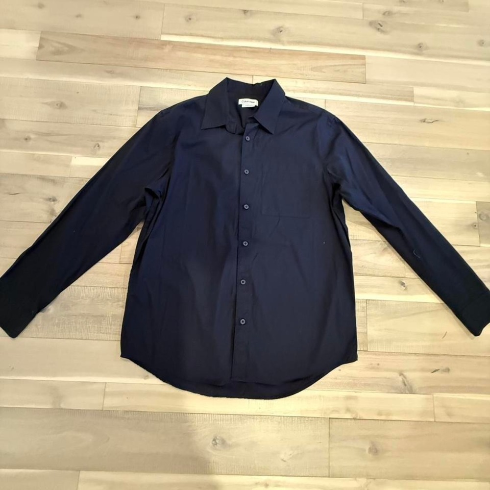 Calvin Klein men's polo long sleeve size medium